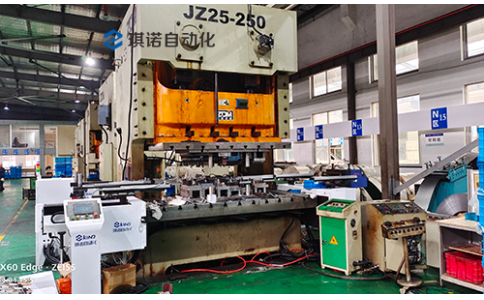 250T沖床三次元機械手，BYD新能源汽車